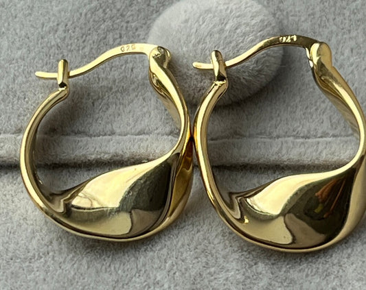 Twisted Gold Hoop Earrings