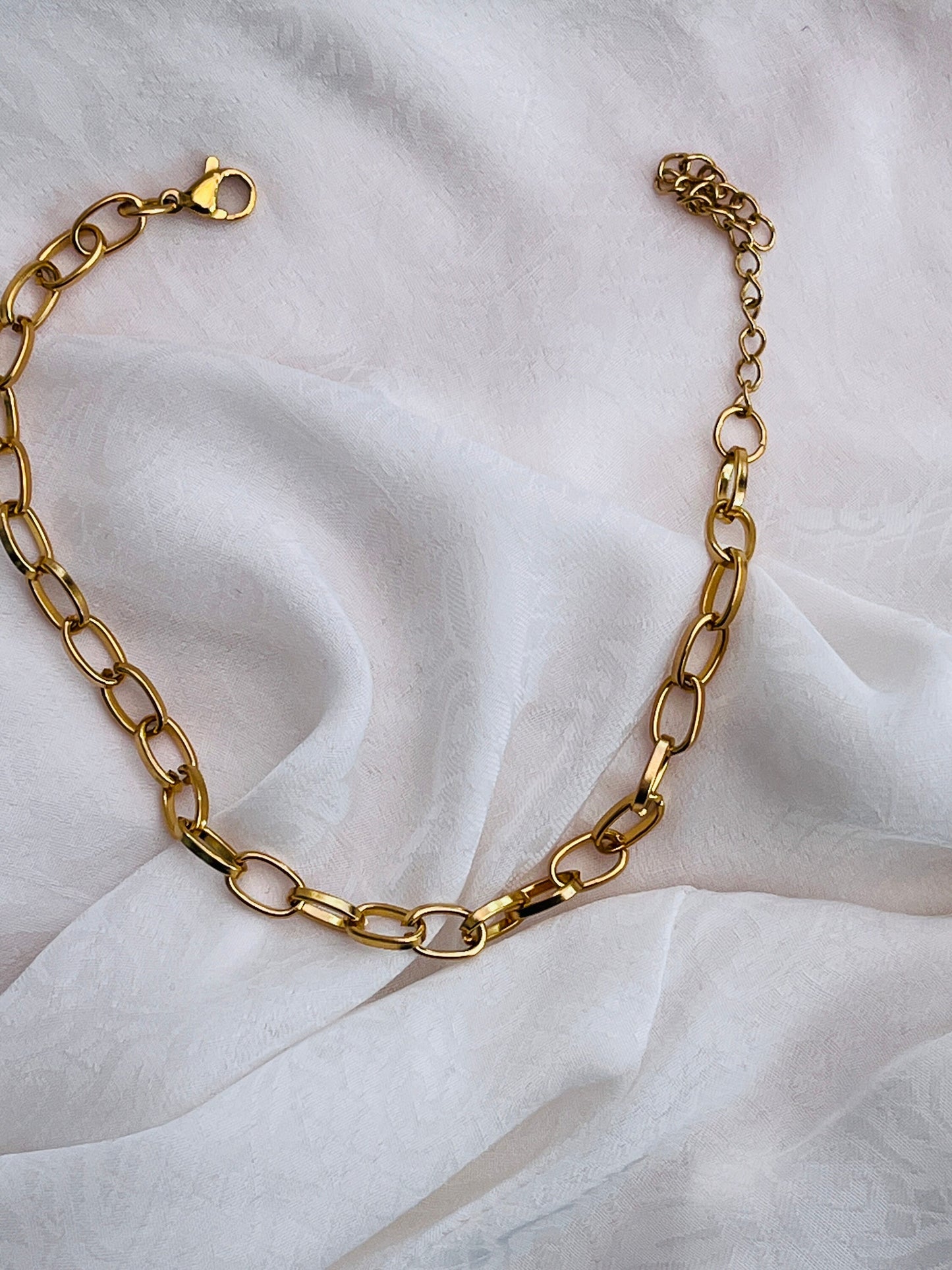 14K Gold Plated Bracelet, Dainty gold link bracelet gift for her, Waterproof and Tarnish Free/ Etsy UK shop - Free Shipping