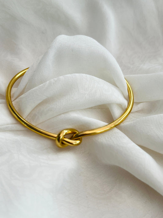 Open Knot Cuff Bangle/ Waterproof Silver or Gold Knot Bangle/ Open cuff Bracelet for her/ Etsy UK Shop - Free Shipping