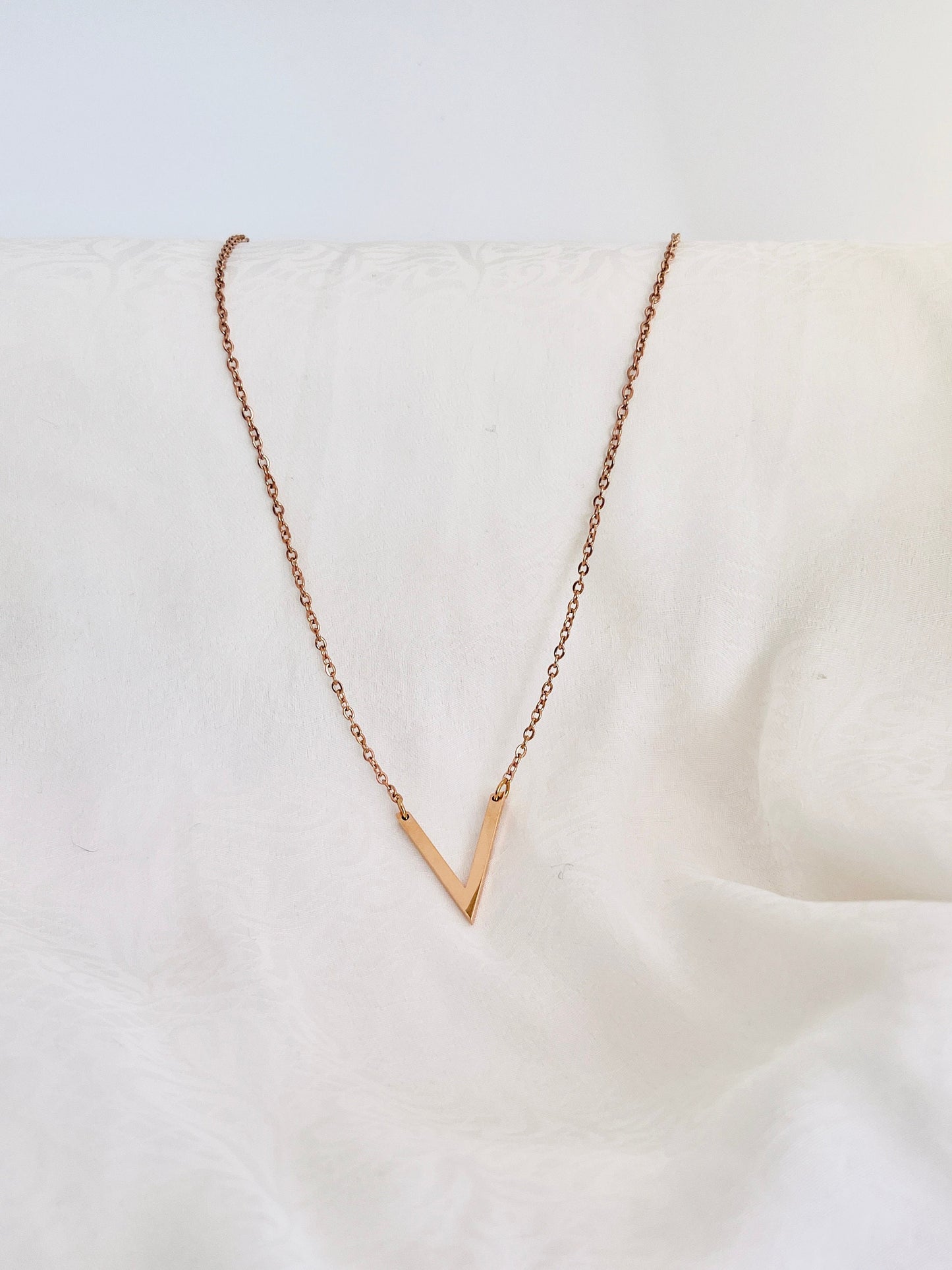 V Necklace for her/ Gold, Silver and Rose Golden/ Waterproof and No tarnishing/ Etsy UK shop - Free Shipping