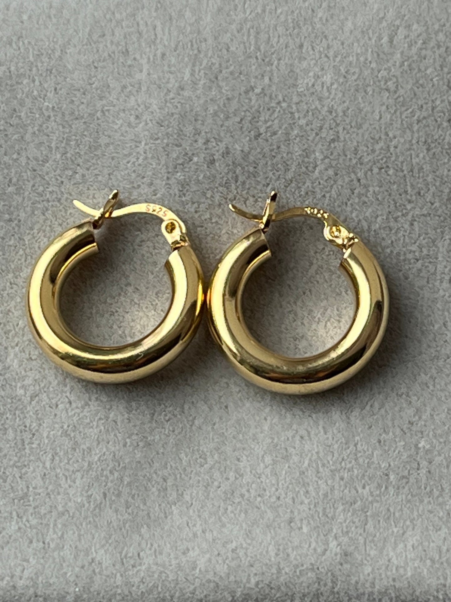 Gold Plated 20mm Hoops Earrings/ 100% waterproof and Tarnish Free/ Stainless Steel/UK shop - Free Shipping