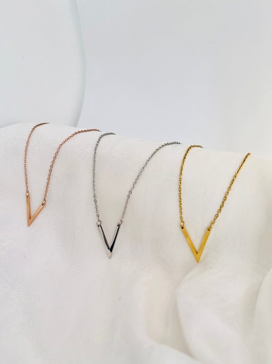 V Necklace for her/ Gold, Silver and Rose Golden/ Waterproof and No tarnishing/ Etsy UK shop - Free Shipping