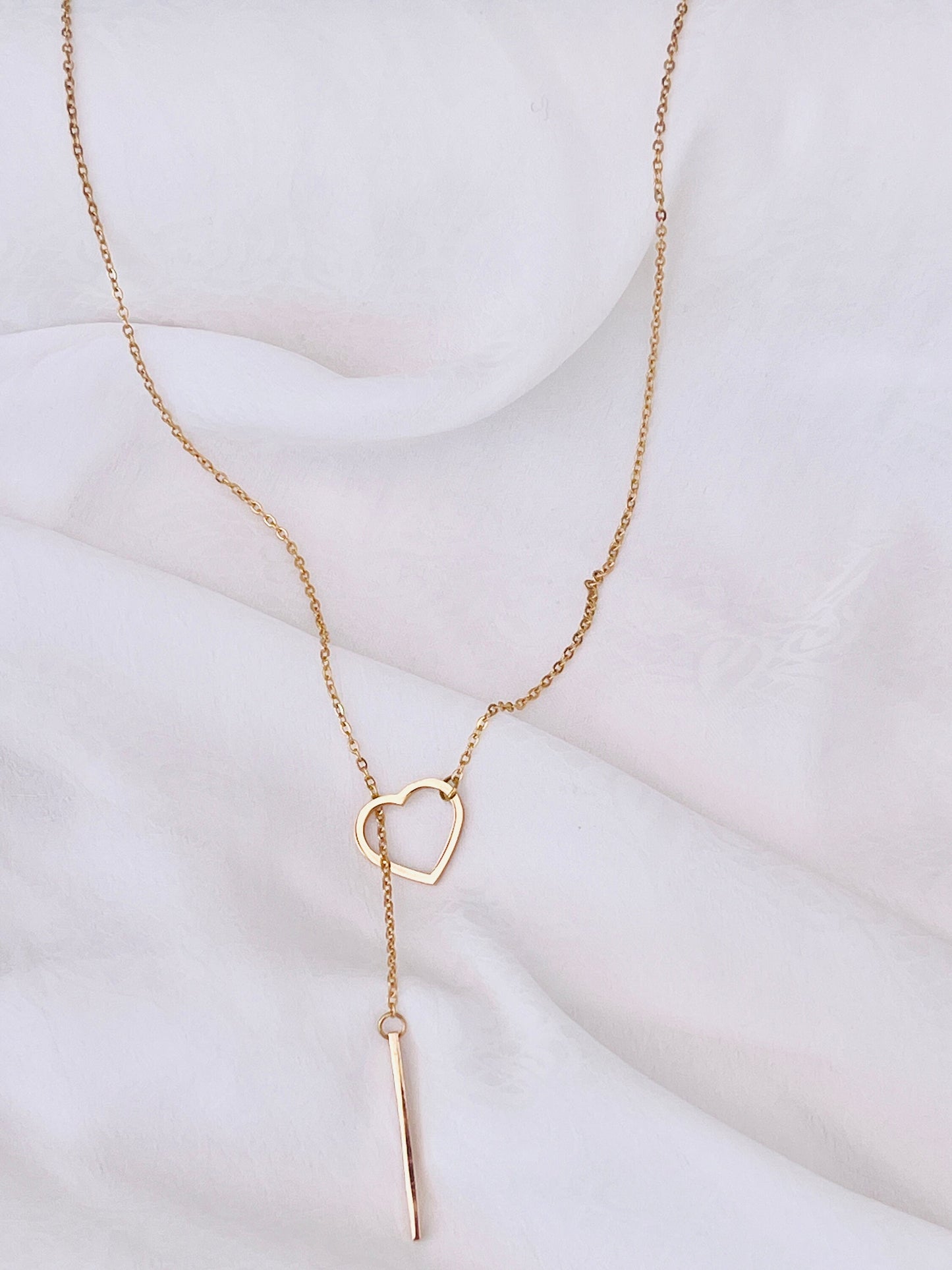 Bar Pendant Gold Necklace Minimalist, Chain Going Thru Necklace for her, Waterproof and Tarnish Free/ Etsy UK shop - Free Shipping